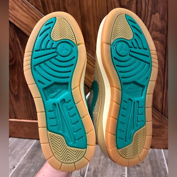 Women’s Air Jordan 1 Elevate High SP - Picture 6 of 8